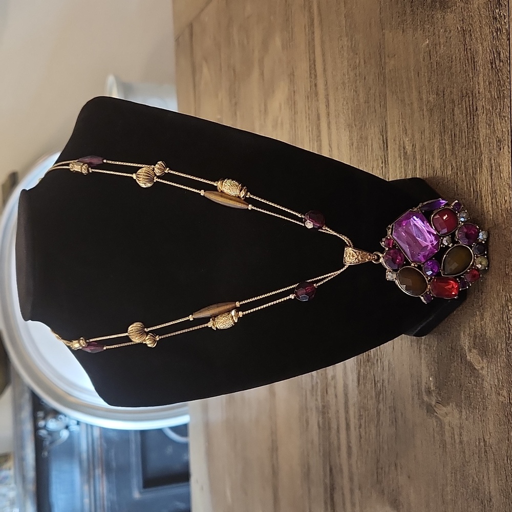 NWT Erica Lyons Necklace